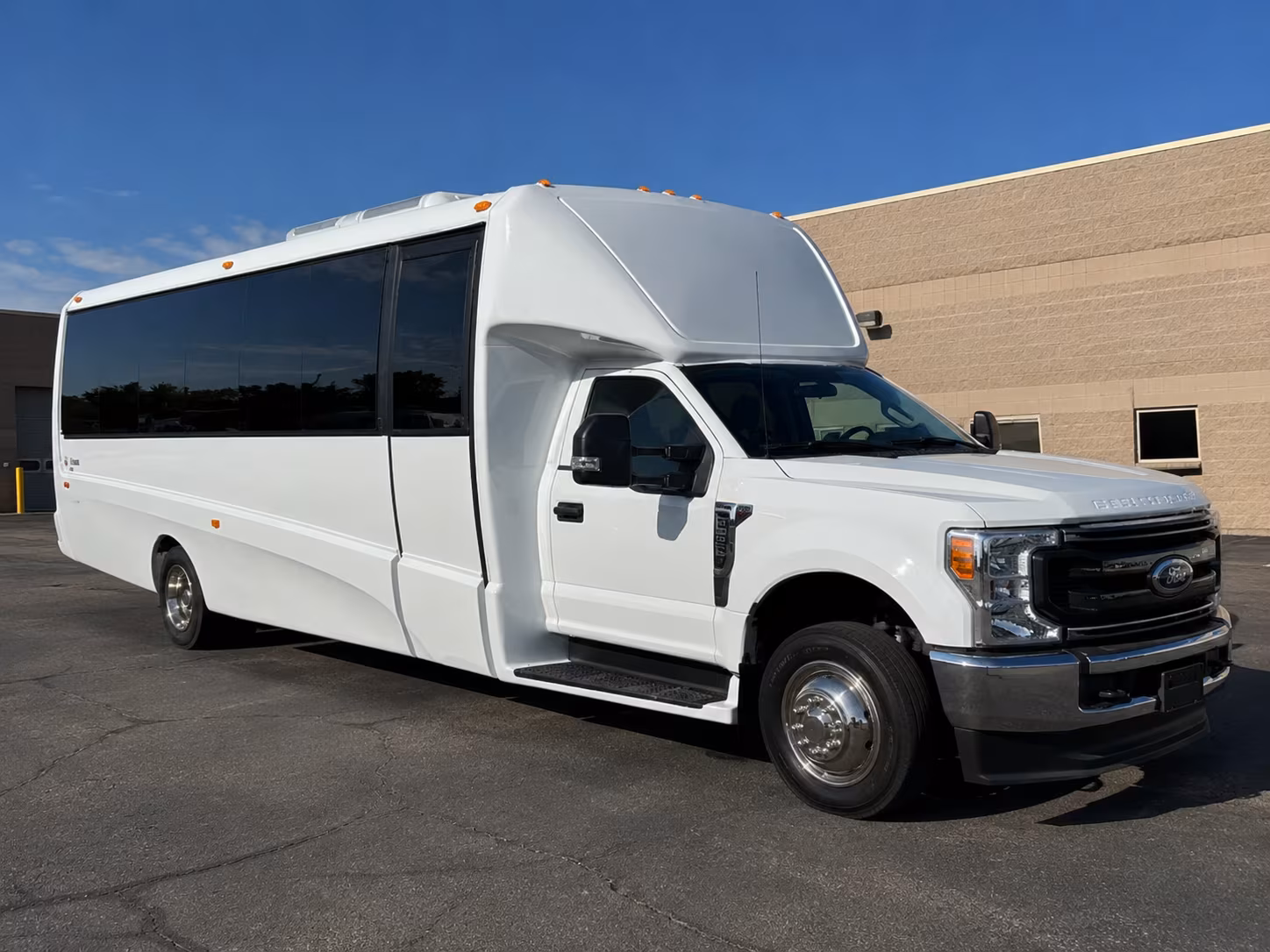 charter buses for santa barbara festivals and outdoor events