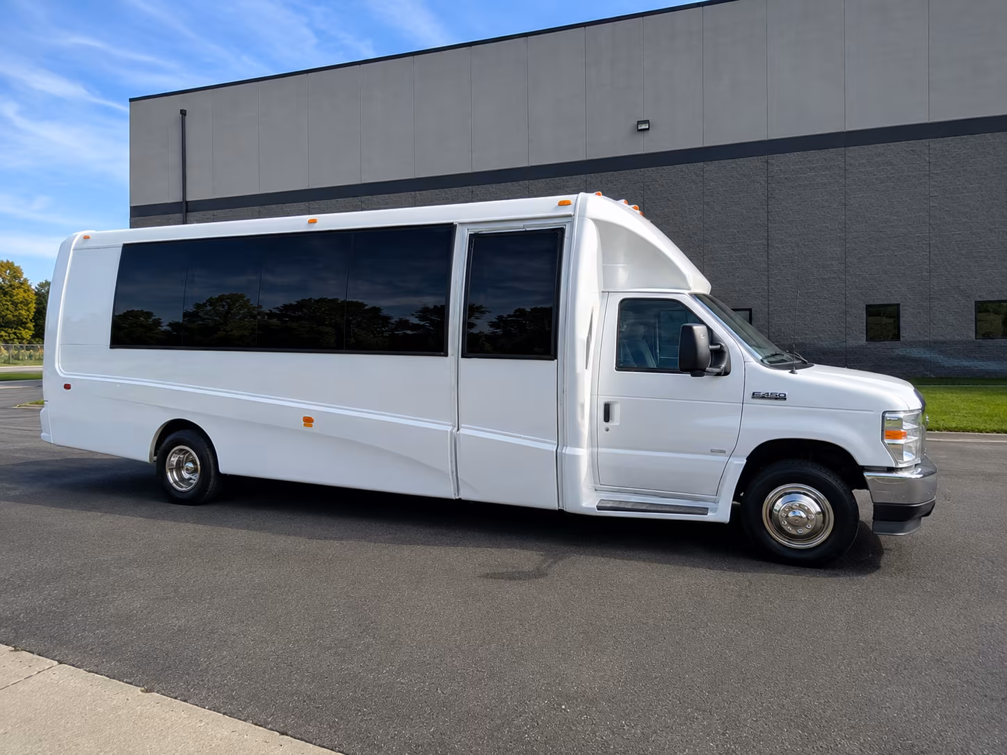 charter buses to the santa barbara bowl and outdoor amphitheater shows