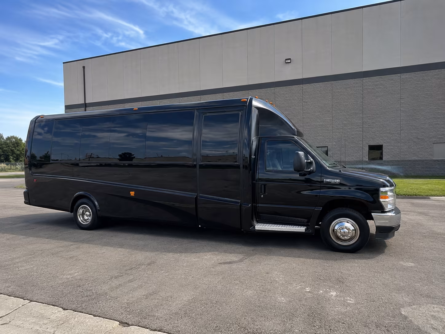 group transportation buses for faith based volunteer and outreach events