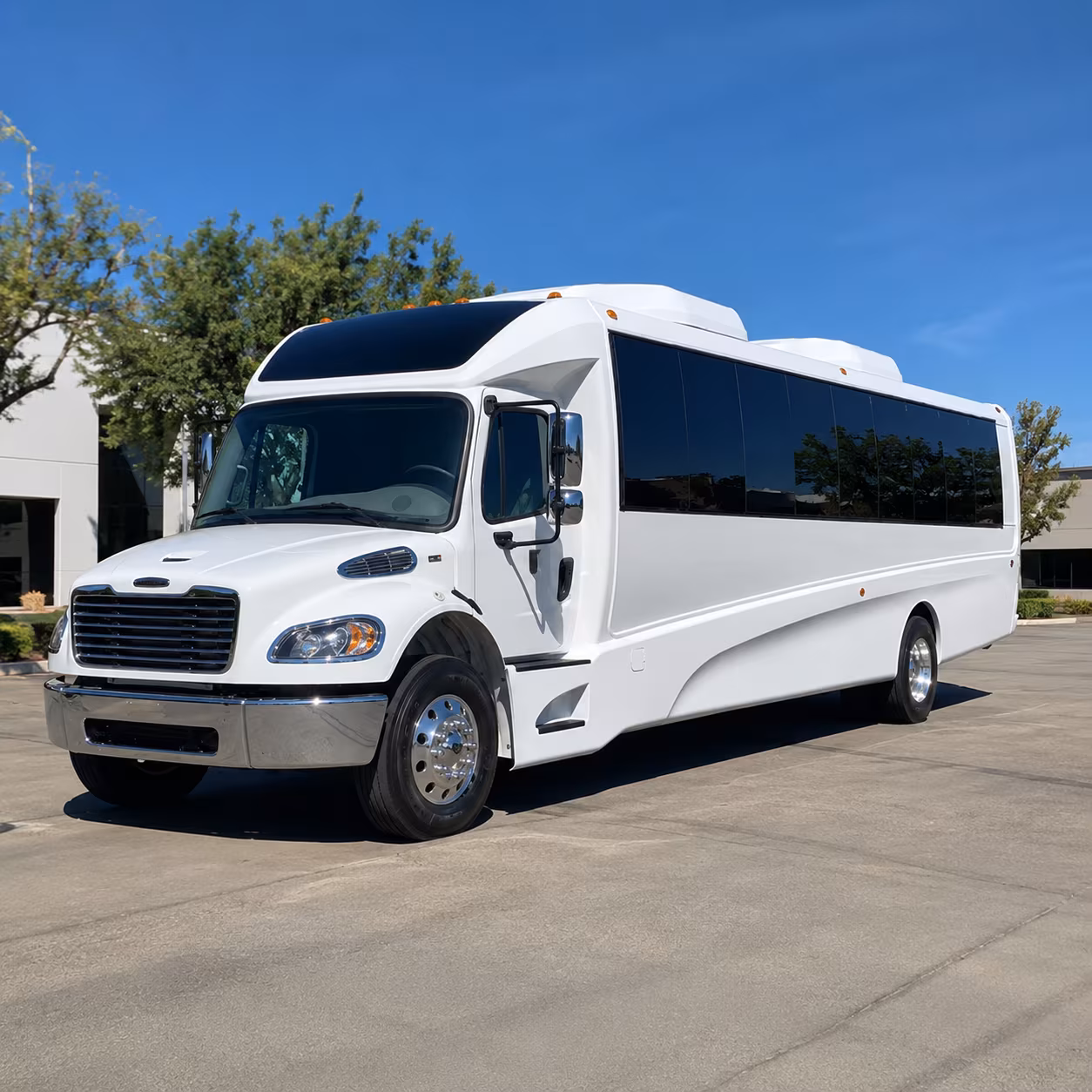 santa barbara 28 passenger minibus